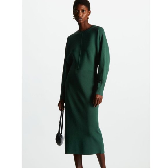 COS Slim-fit Knitted Midi Dress in Dark Green - Picture 1 of 4